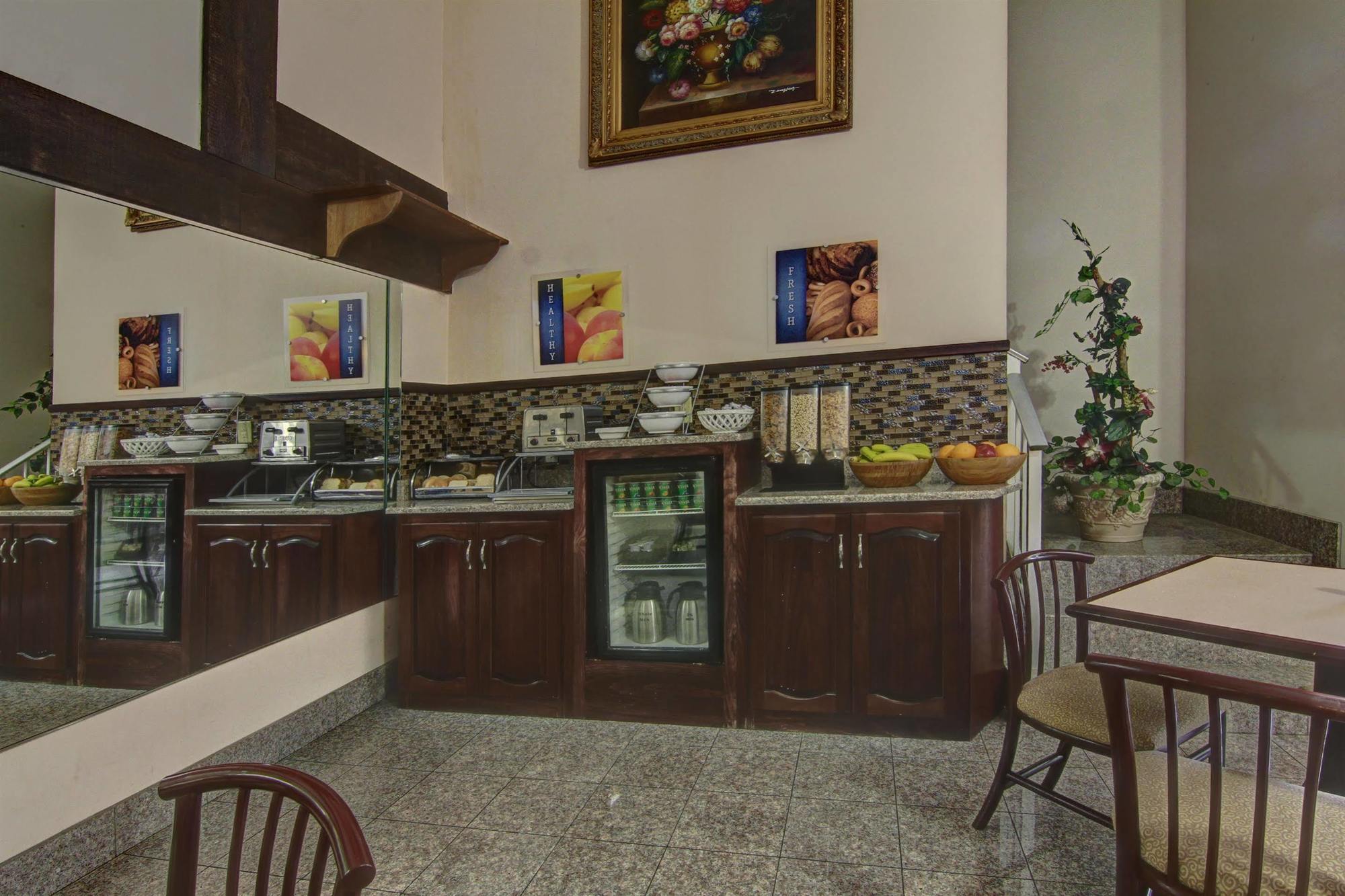 Best Western Riverside Inn Macon Ngoại thất bức ảnh